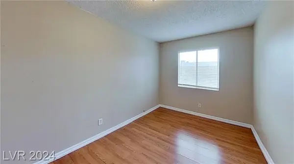 2128 Bassler St, North Las Vegas, NV 89030-6526