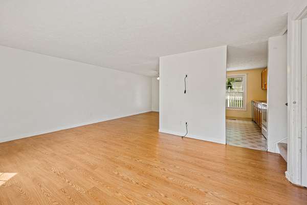 326 Royal Oak Dr, Bel Air, MD 21015-6255