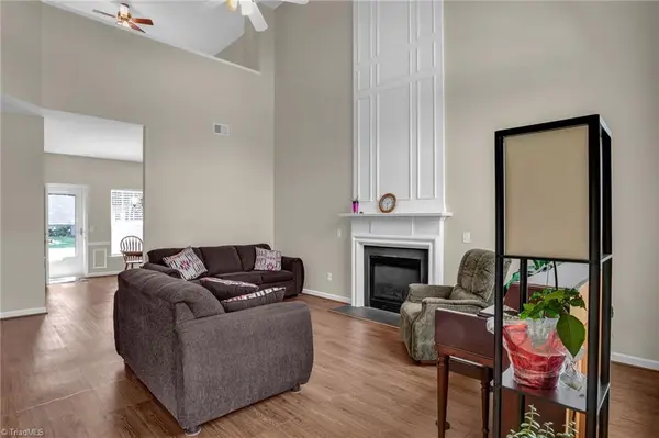 4128 Tutbury Dr, Jamestown, NC 27282-7771