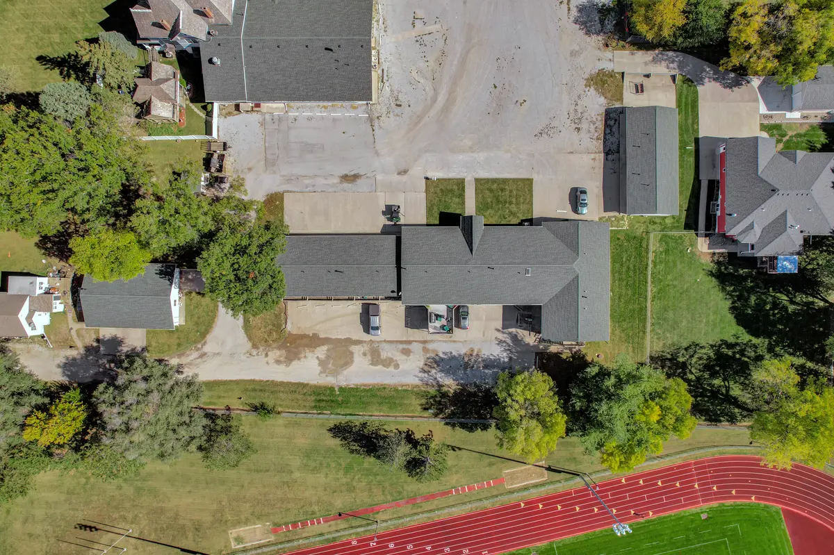 1223 Q St, Auburn, NE 68305-1745