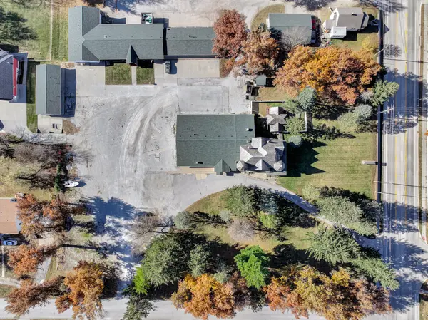 1617 Central Ave, Auburn, NE 68305-1703