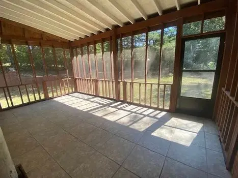 515 Deer Creek Dr, Oxford, MS 38655-8584