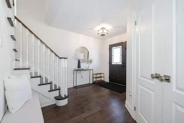 42 Toscana Rd Vaughan, ON L4H 1L5