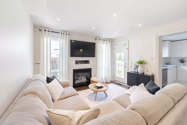 42 Toscana Rd Vaughan, ON L4H 1L5