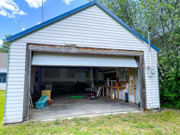 408 Timmons St, Scobey, MT 59263-7794