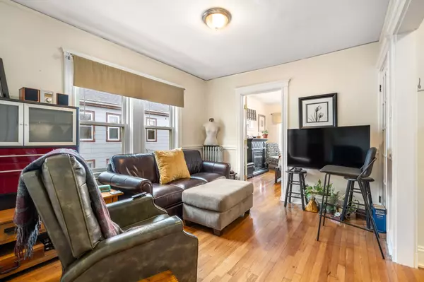 12 Ashland St Boston, MA 02122-3502