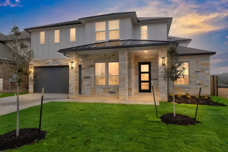 213 Medallion St, Liberty Hill, TX 78642-2608
