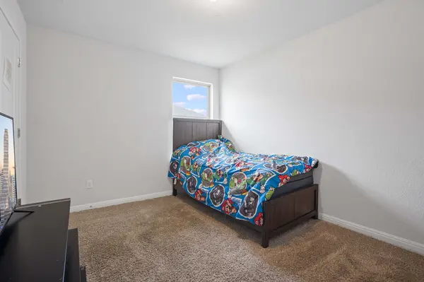 Moon Beam Dr, Kyle, TX 78640