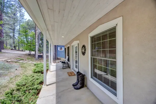8 Camino Norte, Rociada, NM 87742-1020