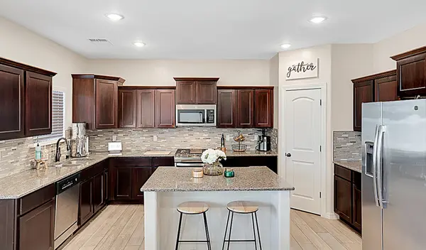 1033 Aircoupe Way, El Paso, TX 79928