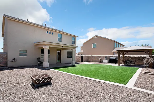 1033 Aircoupe Way, El Paso, TX 79928