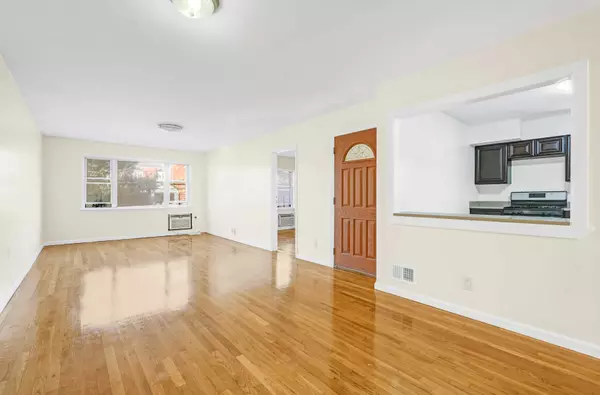 753 E 82nd St #2, Brooklyn, NY 11236-3509