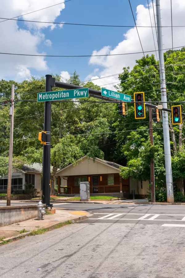 Atlanta, GA 30310-2818,636 Lillian Ave SW