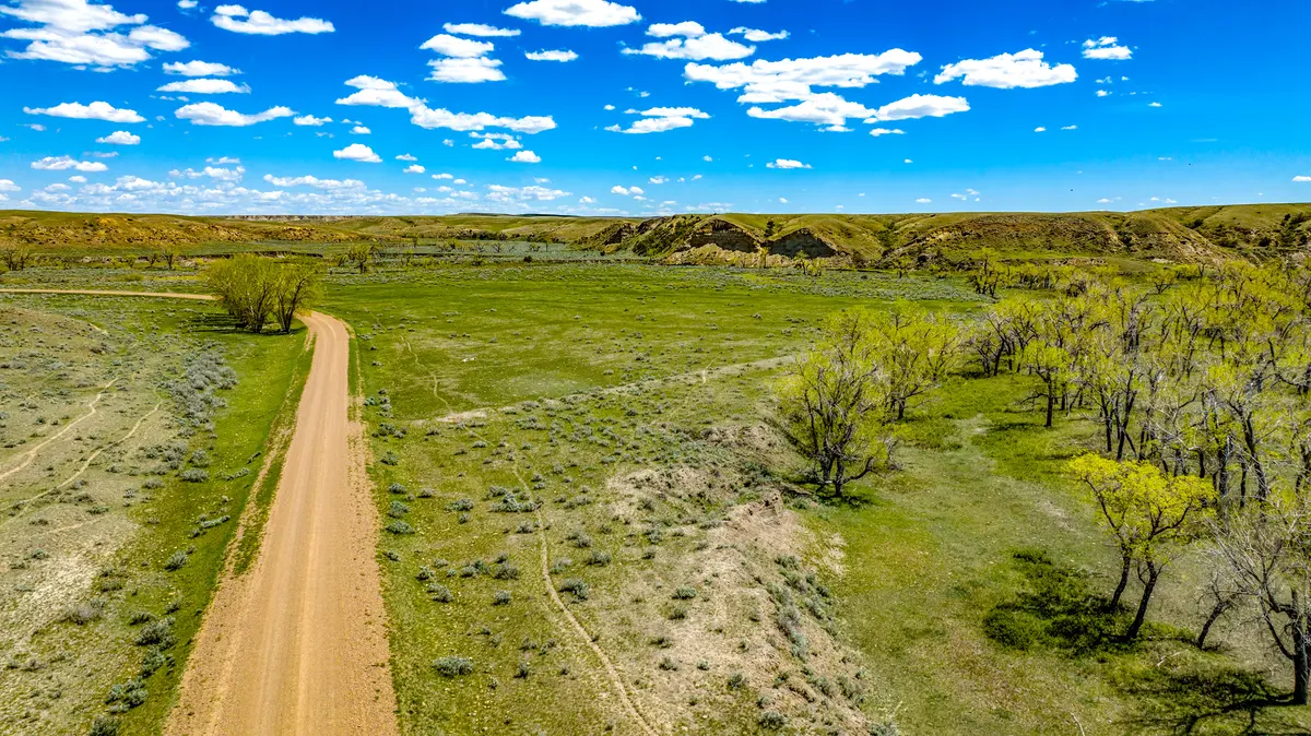 Black Ranch, Hinsdale, 59241