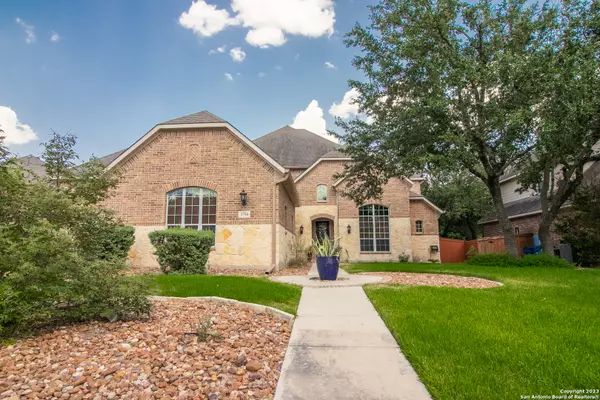 3750 Sunset Cliff, San Antonio, TX 78261-2682