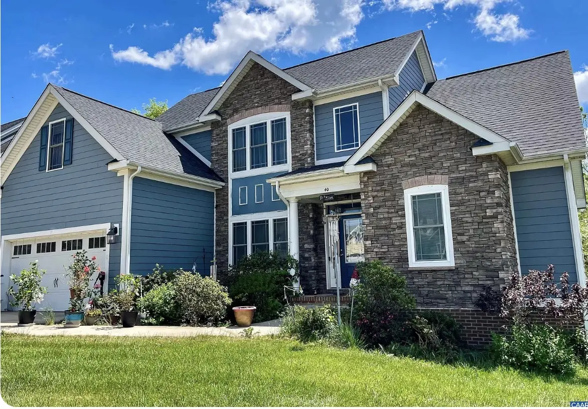 40 S Windsong Ct, Fishersville, VA 22939-2175