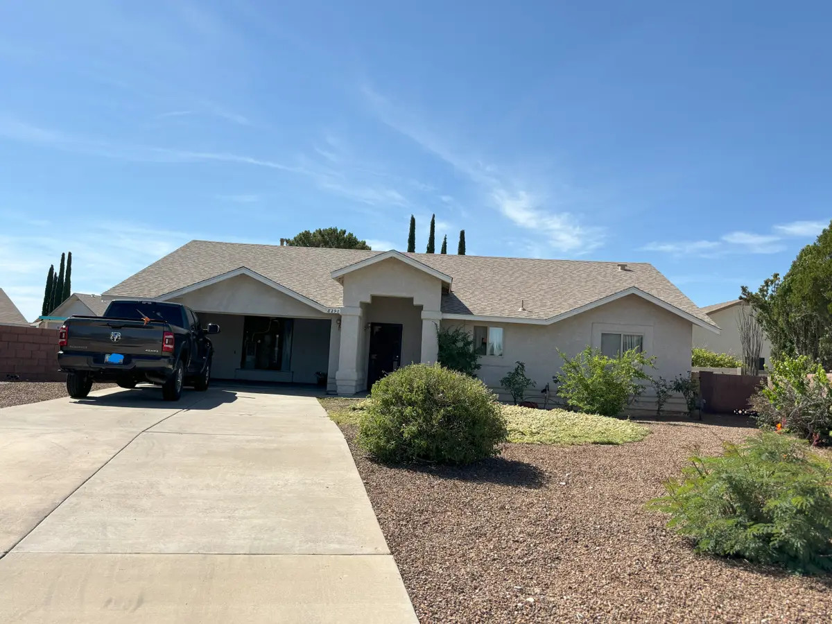 8290 S Placita del Barquero, Tucson, AZ 85747-9122