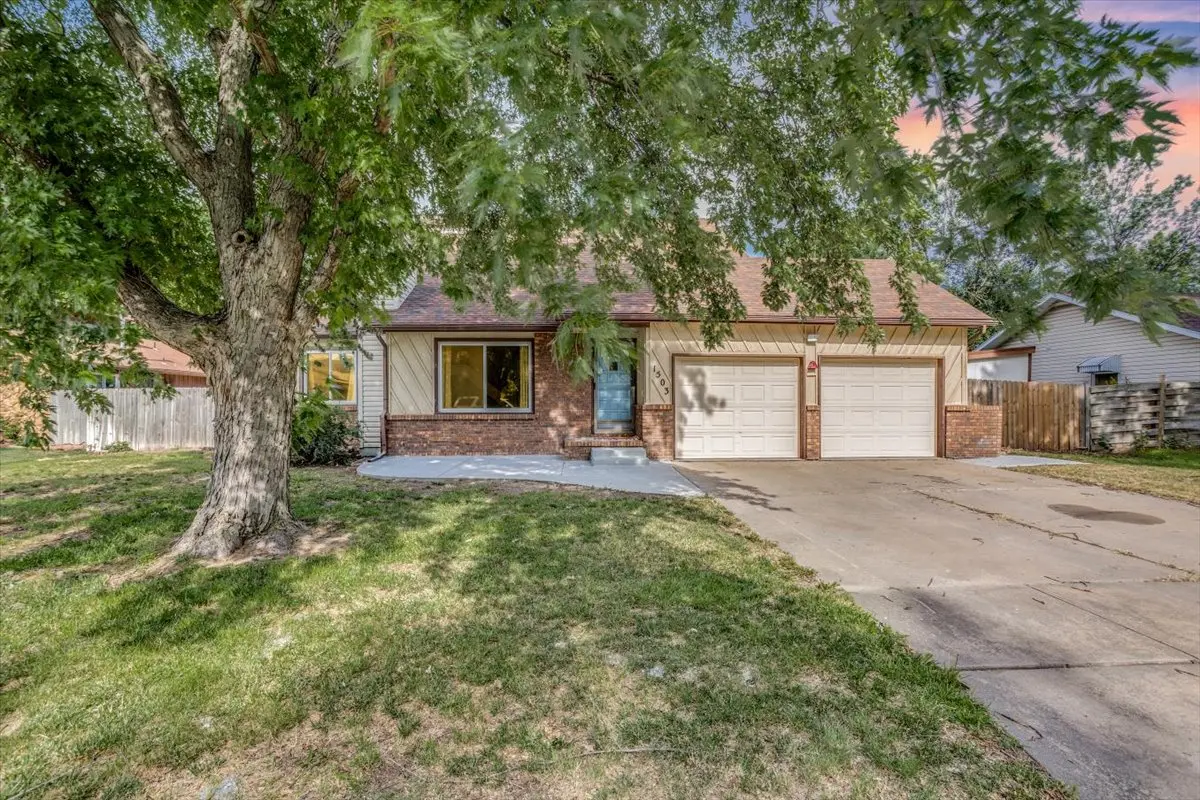 1503 N Westgate St, Wichita, KS 67212-1248