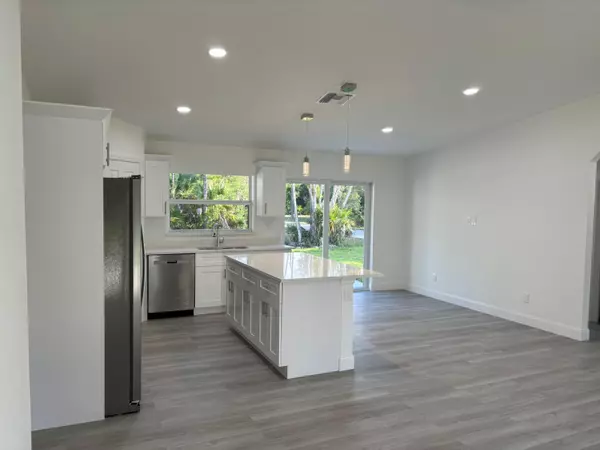 Lehigh Acres, FL 33971,3600 54th St W