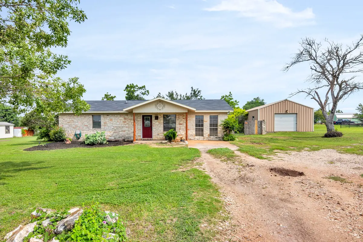 2601 CO. RD 107, Hutto, TX 78634