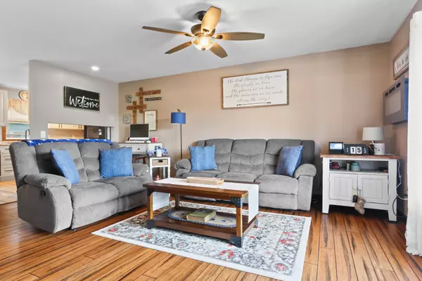 43 S Cedarbrook Rd South Whitehall Twp, PA 18104-5701