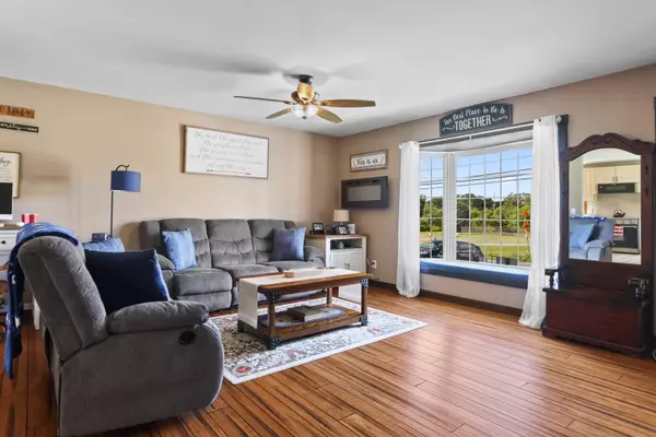 43 S Cedarbrook Rd South Whitehall Twp, PA 18104-5701