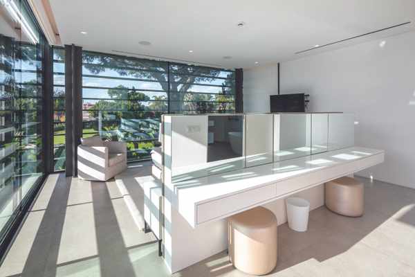Stunning Contemporary Golf-Front Villa in Vale do Lobo Algarve #QPSAA, Portugal,