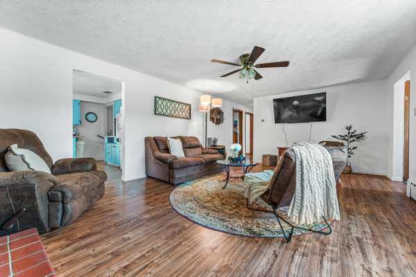 3434 Mitchell Rd New Castle, PA 16105-5730