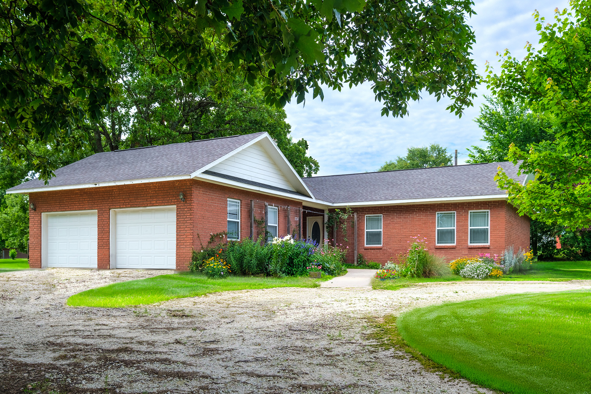 1349 Harmon Road, Fayetteville, AR 72704