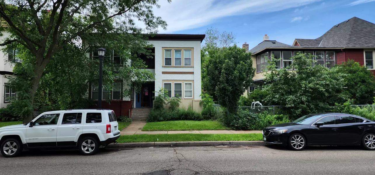 2720 S Dupont Ave #4, Minneapolis, MN 55408-1214