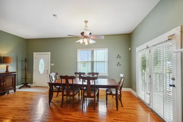 4937 Lisa Ann Drive, Barataria, LA 70036
