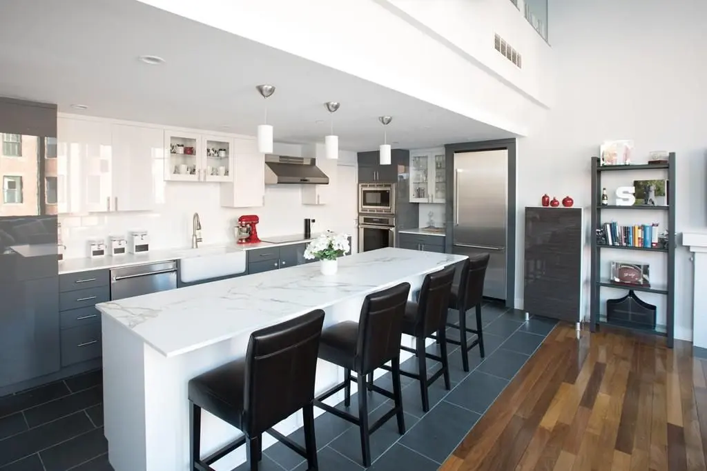 201 Newbury St #208, Boston, MA 02116-2500