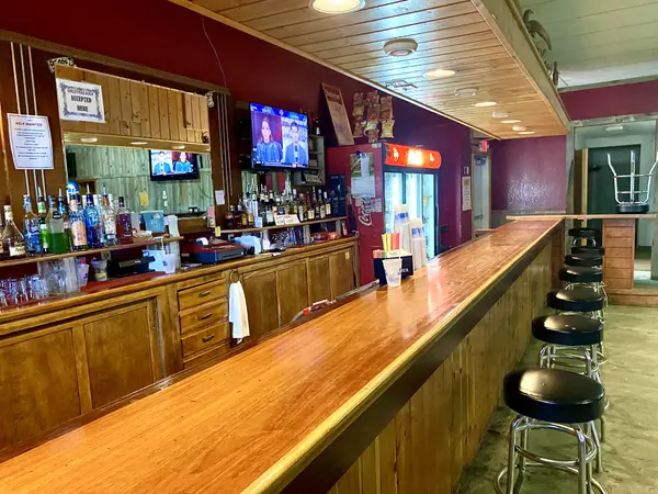 64 S 1st St E, Malta, MT 59538-9004