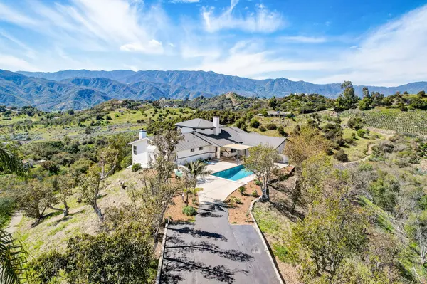 2326 Green Valley Rd, Fallbrook, CA 92028-9727