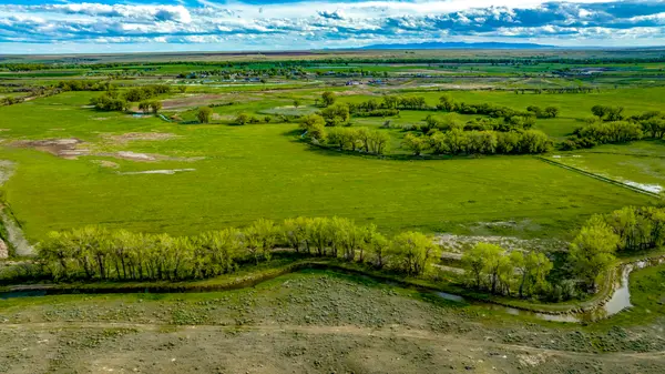 210 1st Ave E, Dodson, MT 59524