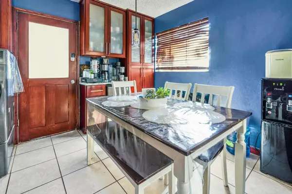 5208 Tropicana Ave, El Paso, TX 79924-3318