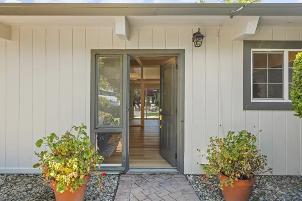 445 E Duane Ave, Sunnyvale, CA 94085-3705
