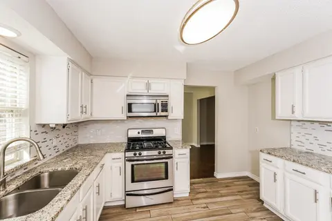 6316 Brookgate Dr, Arlington, TX 76016-3707