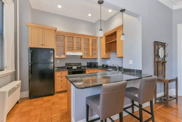 319 Commonwealth Ave #22, Boston, MA 02115-1908