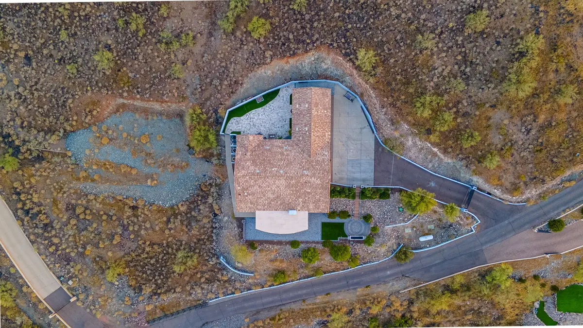 37325 N 29th Ave, Phoenix, AZ 85086-6376