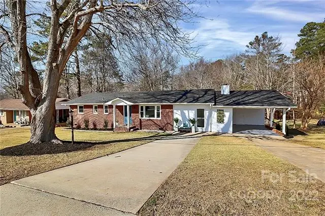 838 Carey Dr, Rock Hill, SC 29732-3432