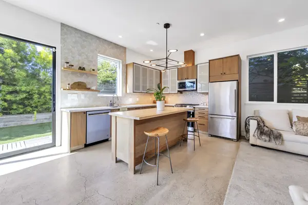 1224 66th St, Berkeley, CA 94702-2616