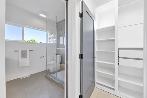 1224 66th St, Berkeley, CA 94702-2616