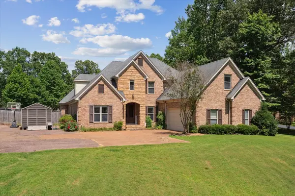 2670 Emerald Way Dr, Hernando, MS 38632-6116