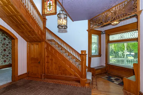 1706 Broadway, Denison, IA 51442-2118