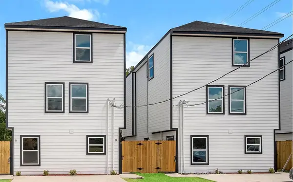 6309 Sandra St #A, Houston, TX 77028-4243