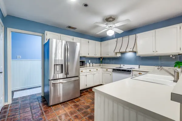 11136 Quail Xing, Helotes, TX 78023-3416