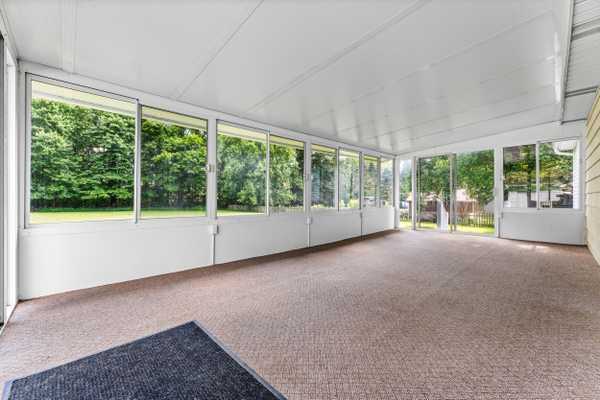 2471 Leesburg Grove City Rd Mercer, PA 16137-3915