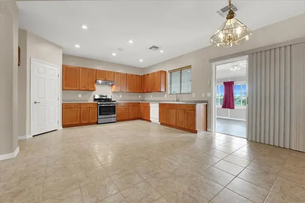 3093 Brownbirds Nest Dr, Henderson, NV 89052-8553