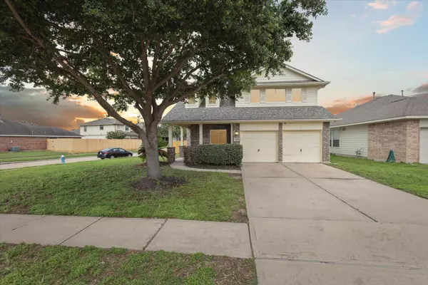 7447 Oakwood Canyon Dr, Cypress, TX 77433-2045